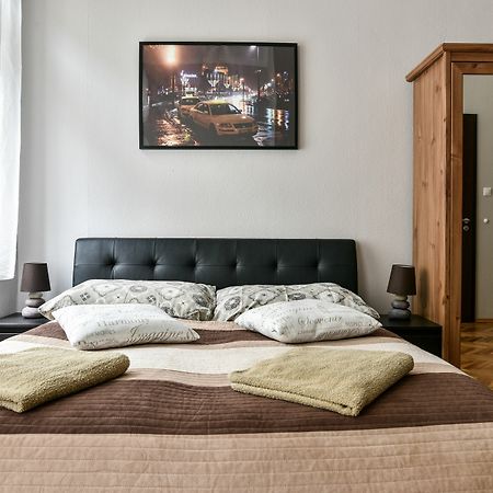 Corvin Point Rooms And Apartments Budapest Luaran gambar