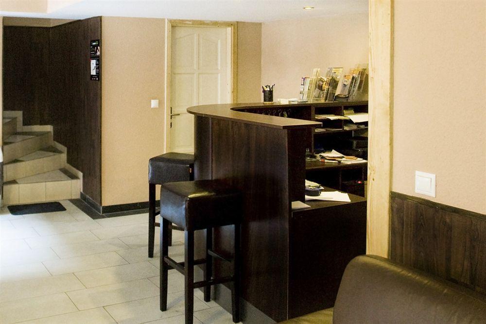 Corvin Point Rooms And Apartments Budapest Luaran gambar