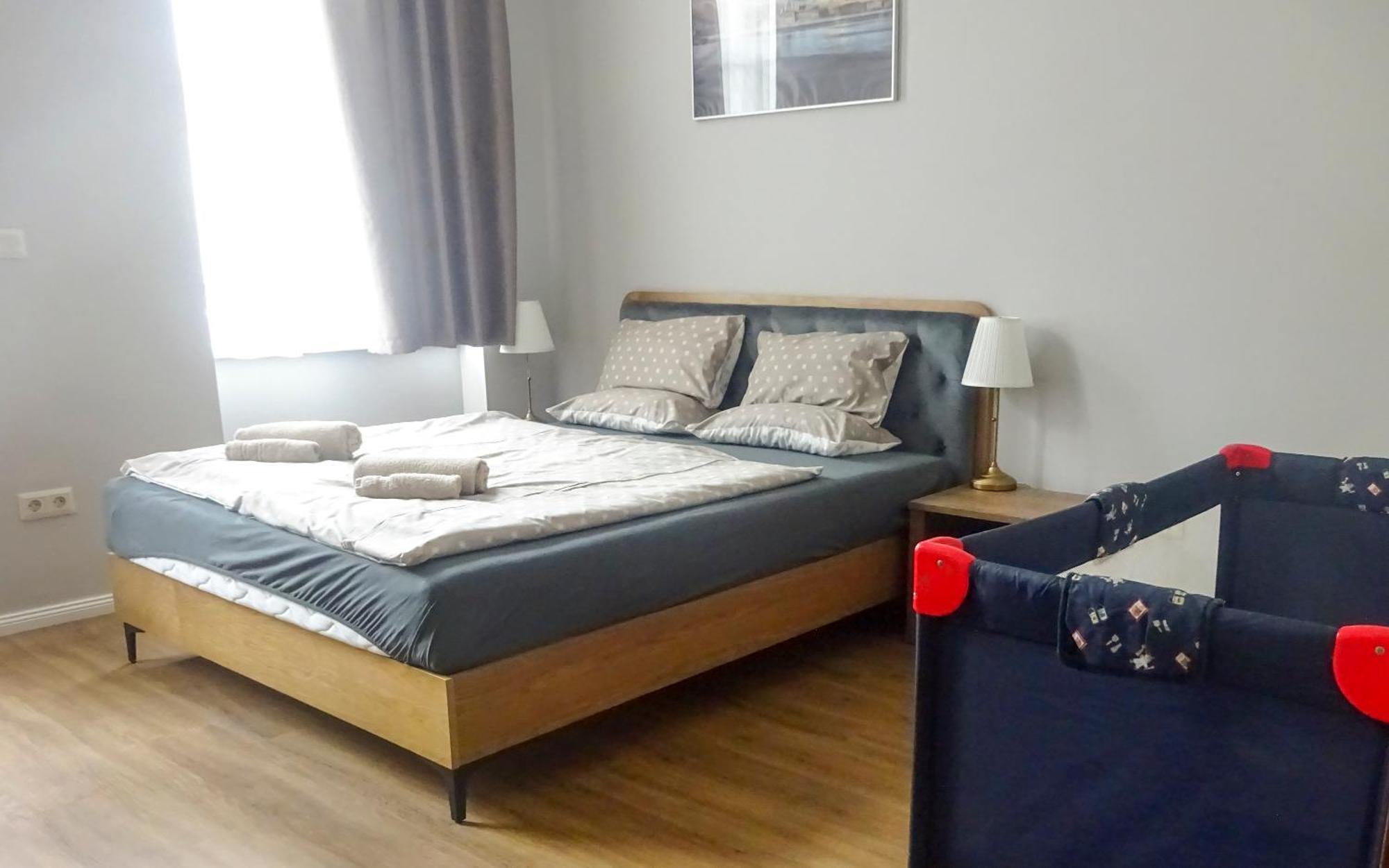 Corvin Point Rooms And Apartments Budapest Luaran gambar