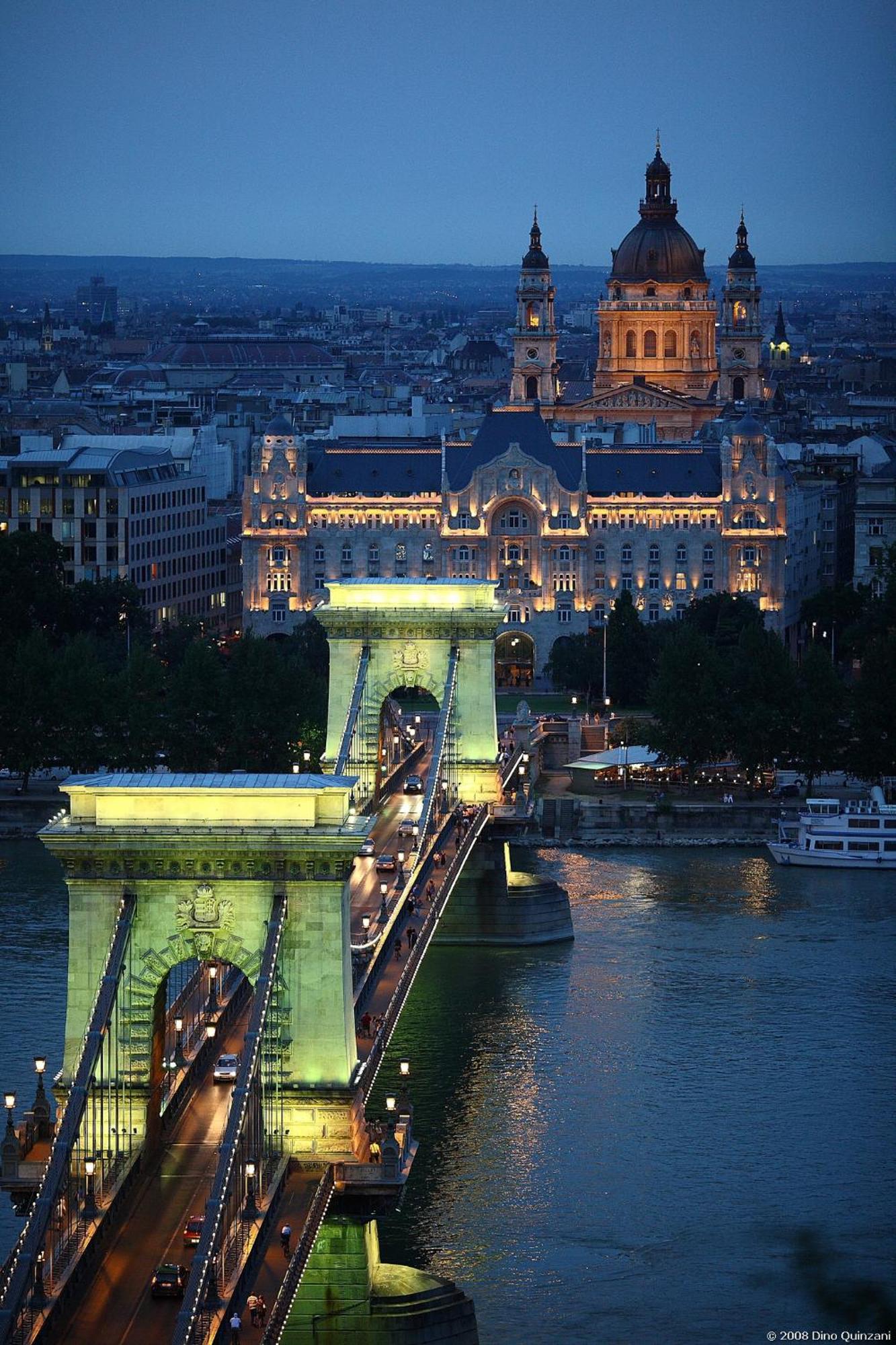Corvin Point Rooms And Apartments Budapest Luaran gambar