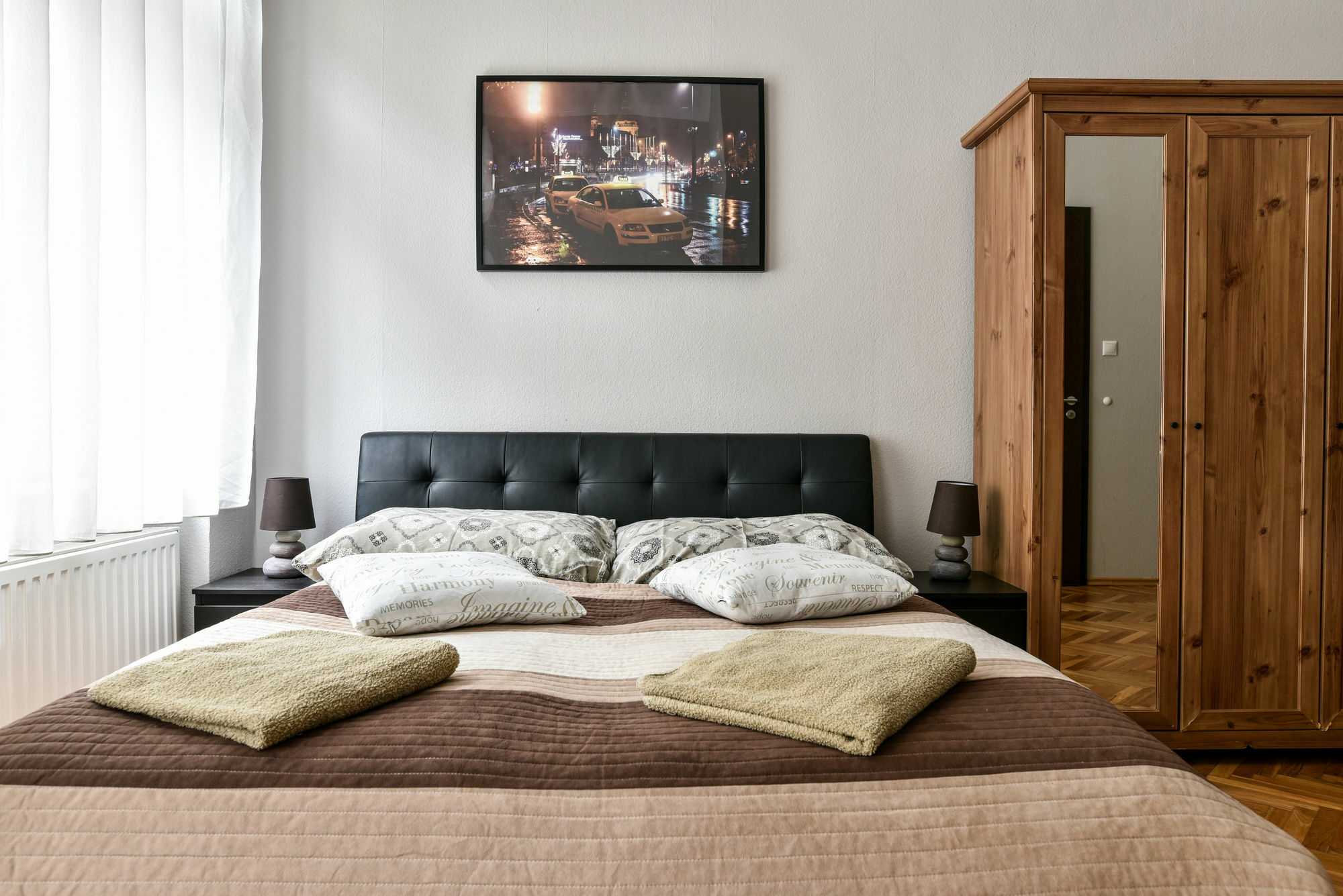 Corvin Point Rooms And Apartments Budapest Luaran gambar